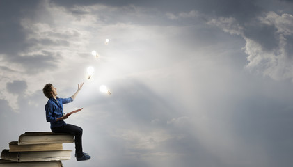 4个历史问答题。